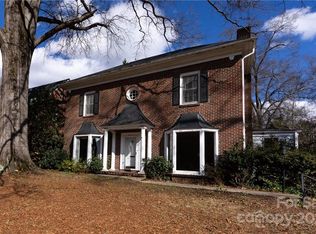 2915 Hampton Ave, Charlotte, NC 28207