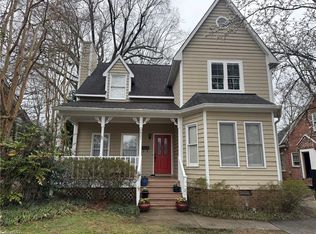 2421 Camden Rd, Greensboro, NC 27403