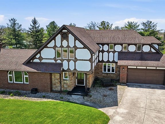 3rd image of 5929 Megan Dr