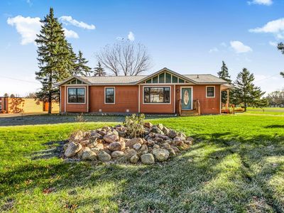 18 N Douglas Ave, Carlos, MN, 56319