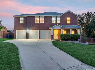 2016 Warwick Pl, New Braunfels, TX 78130