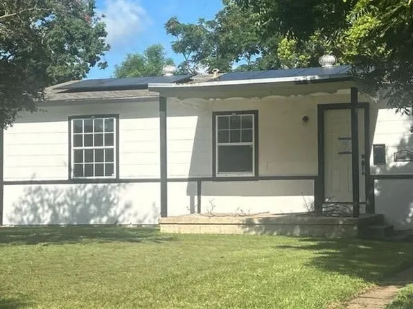 1105 12th St N, Texas City, TX 77590