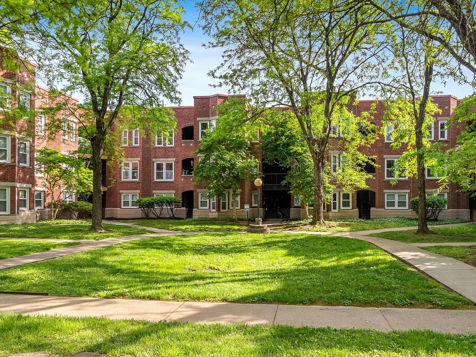 Station House Apartments — Photo 4