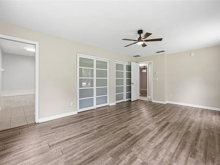 7050 NE State Road 121 — Photo 14