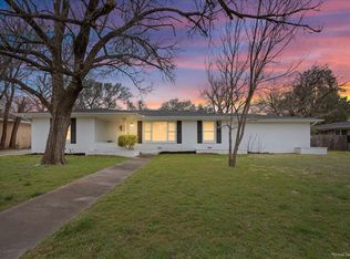 2416 Lake Air Dr, Waco, TX 76710