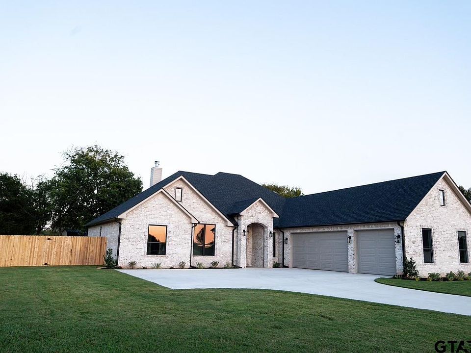1st image of 7523 Freestone Dr