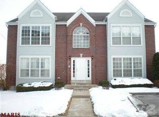 64 Timber Oaks Trl, O Fallon, MO 63368