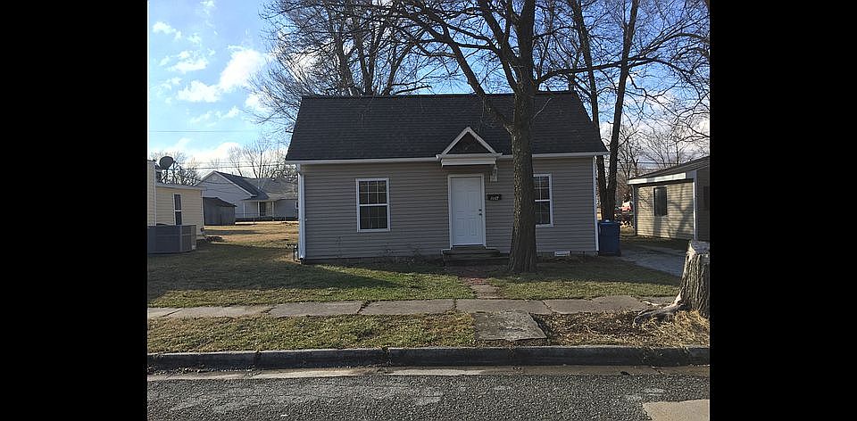 1st image of 306 S Jefferson St