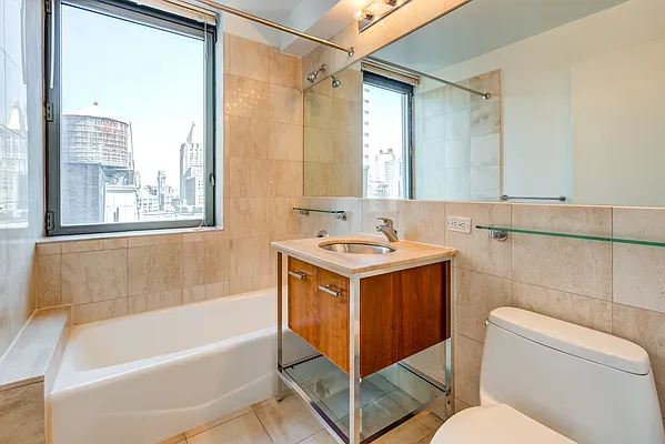 Rented by Greystar | media 4