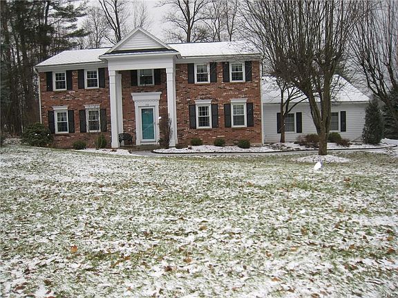 3rd image of 150 Fireside Ln