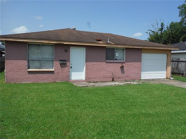 1st image of 644 Phyllis Dr