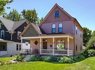 1014 Linwood Ave, Saint Paul, MN 55105