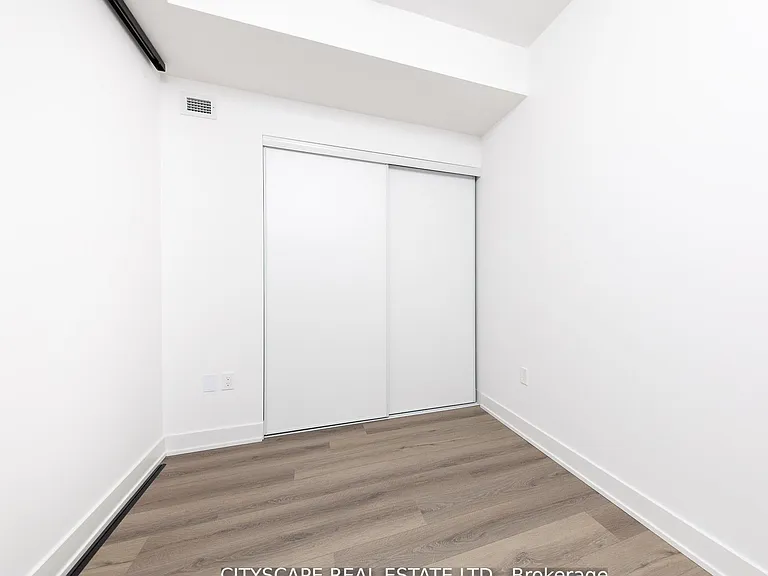 758 Dovercourt Rd W #805 — Photo 24
