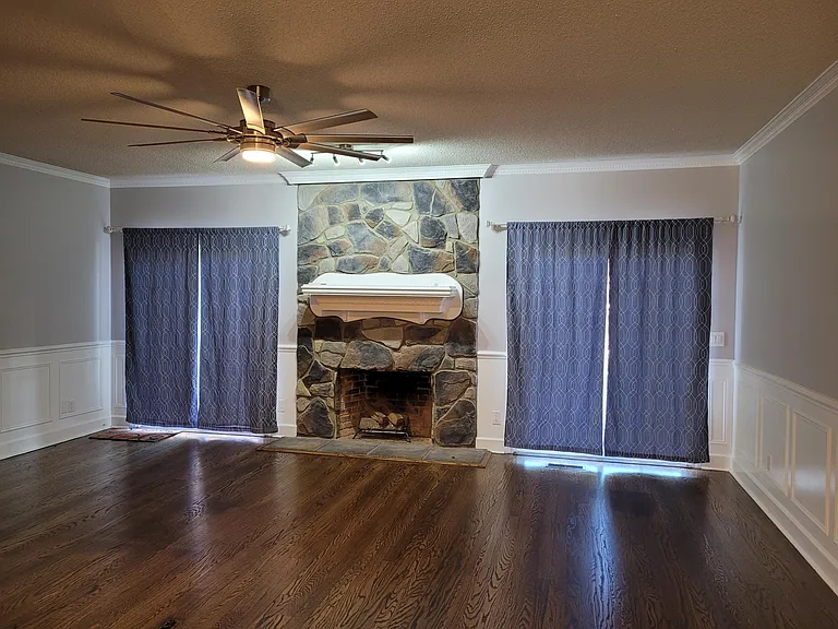 850 Torrey Pines Dr — Photo 7