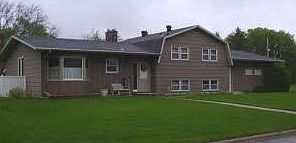 2nd image of 602 Southwood Dr S