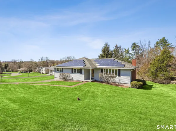 14 Sil Cam Drive, Danbury, CT 06811