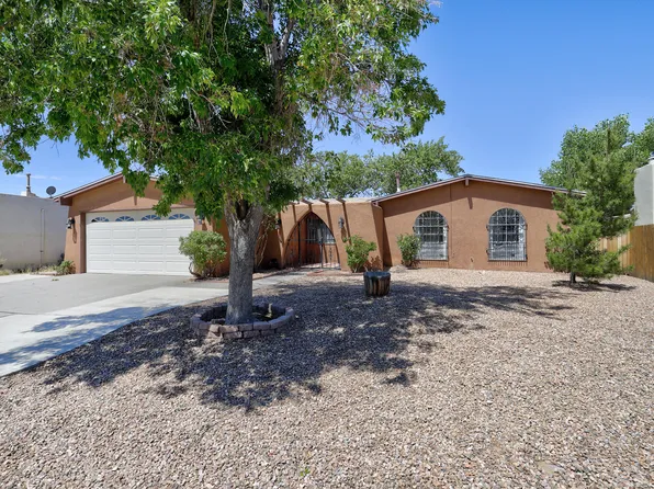 7409 Frieda St NE, Albuquerque, NM 87109