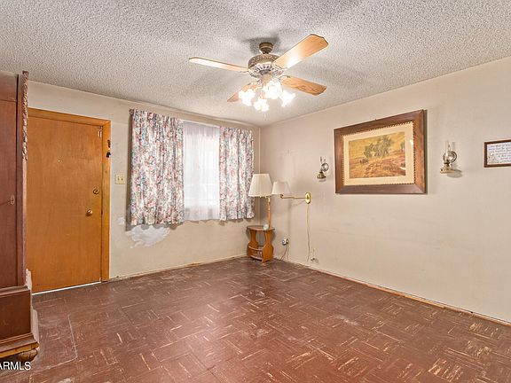 5th image of 8231 W Trafalgar Ave