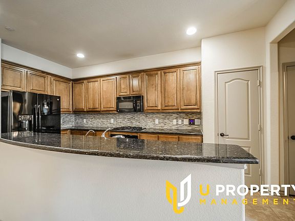 5th image of 2813 Sheridan Dr