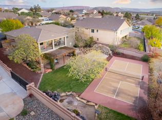 1025 N Ruby Pl, Washington, UT 84780