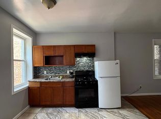 223 3rd St #6, Elizabethport, NJ 07206