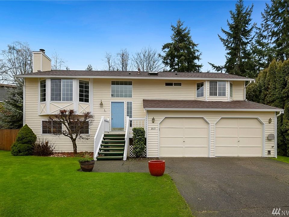 1st image of 3519 Orchard Pl SE