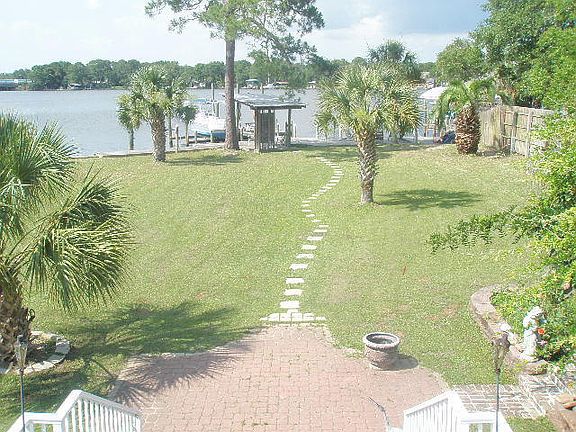 3rd image of 55 Yacht Club Dr NE