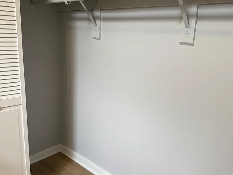 98 Lancelot Ln — Photo 16