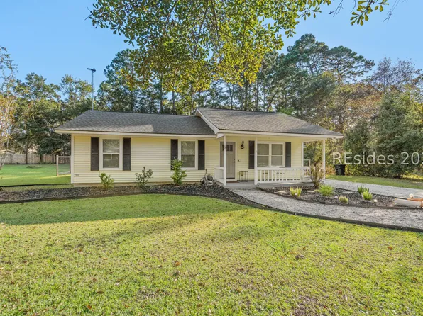 18 Hewlett Rd, Beaufort, SC 29907