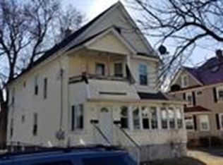 77-79 Grover St, Springfield, MA 01104