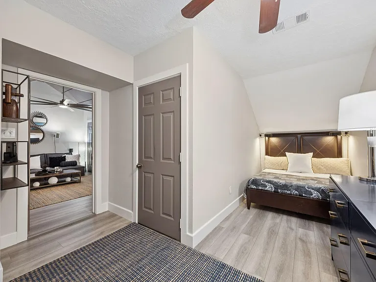 500 River Rd #106 — Photo 25
