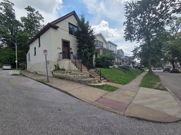 1034 Blendon Pl, Saint Louis, MO 63117