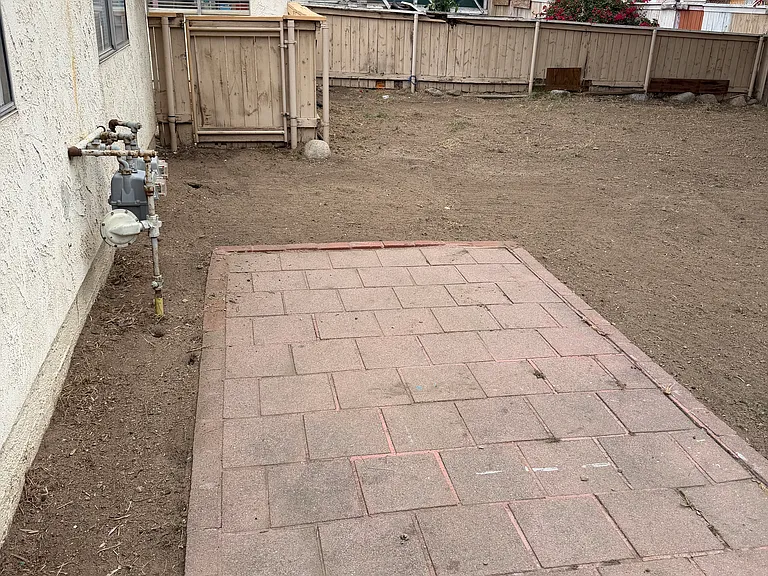 4039 Lorraine Dr #2 — Photo 8