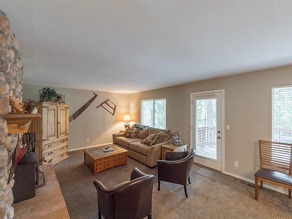 5th image of 1207 Lassen View Dr