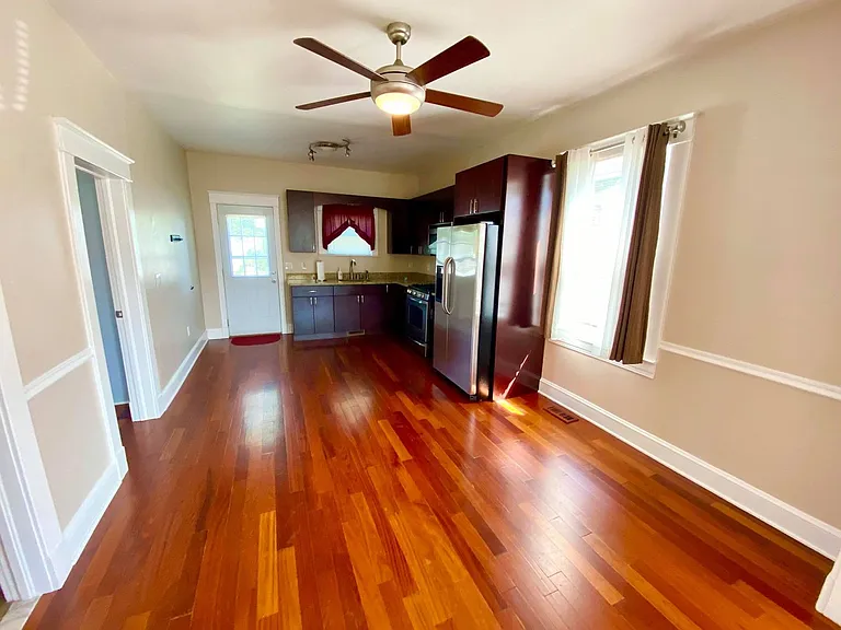 7603 Carson Ave — Photo 6