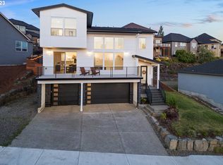 1023 N Heron Dr, Ridgefield, WA 98642