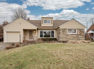 23863 Glenhill Dr, Beachwood, OH
