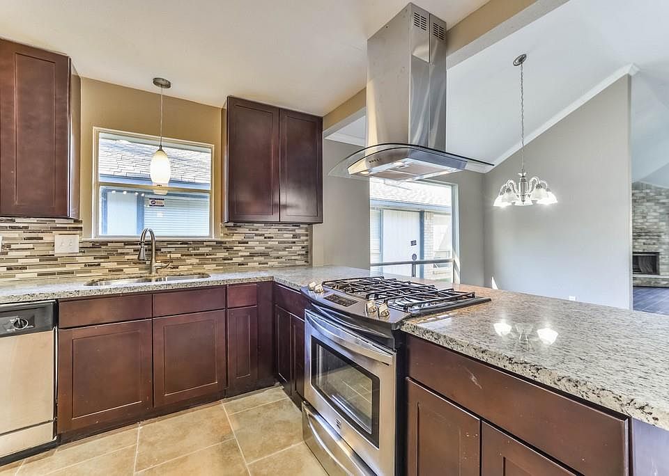 1st image of 15934 Mission Village Dr