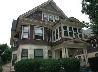 102 Avon St #3, New Haven, CT 06511