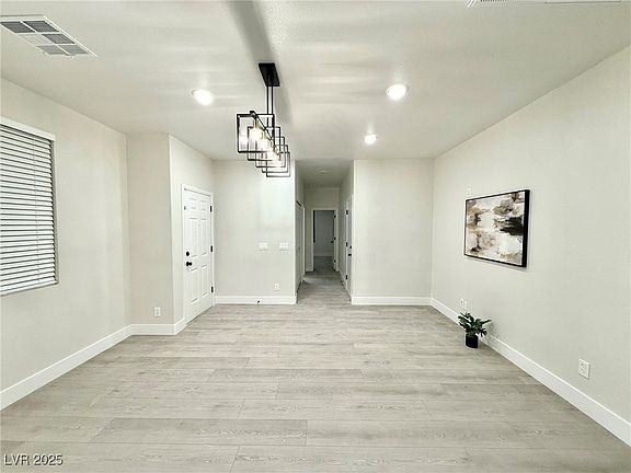4th image of 1003B Mystic Moss St