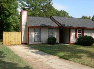 6217 Woodthrush Dr, Charlotte, NC 28227