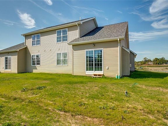 4th image of 8199 Rachel Ct