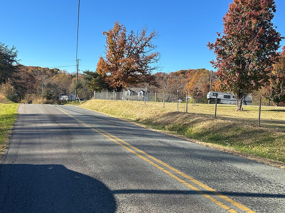 2nd image of 3102 Old Forge Rd