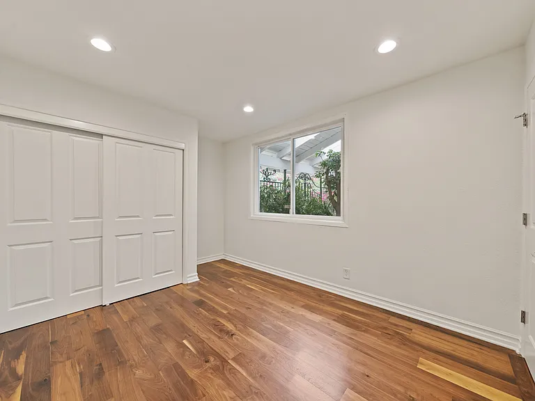 3160 Sepulveda Blvd — Photo 26