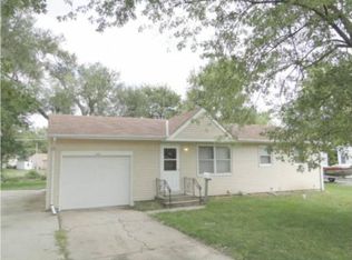 3435 Augusta Ave, Omaha, NE 68144