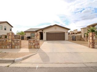1002 Chris Forbes, Socorro, TX 79927