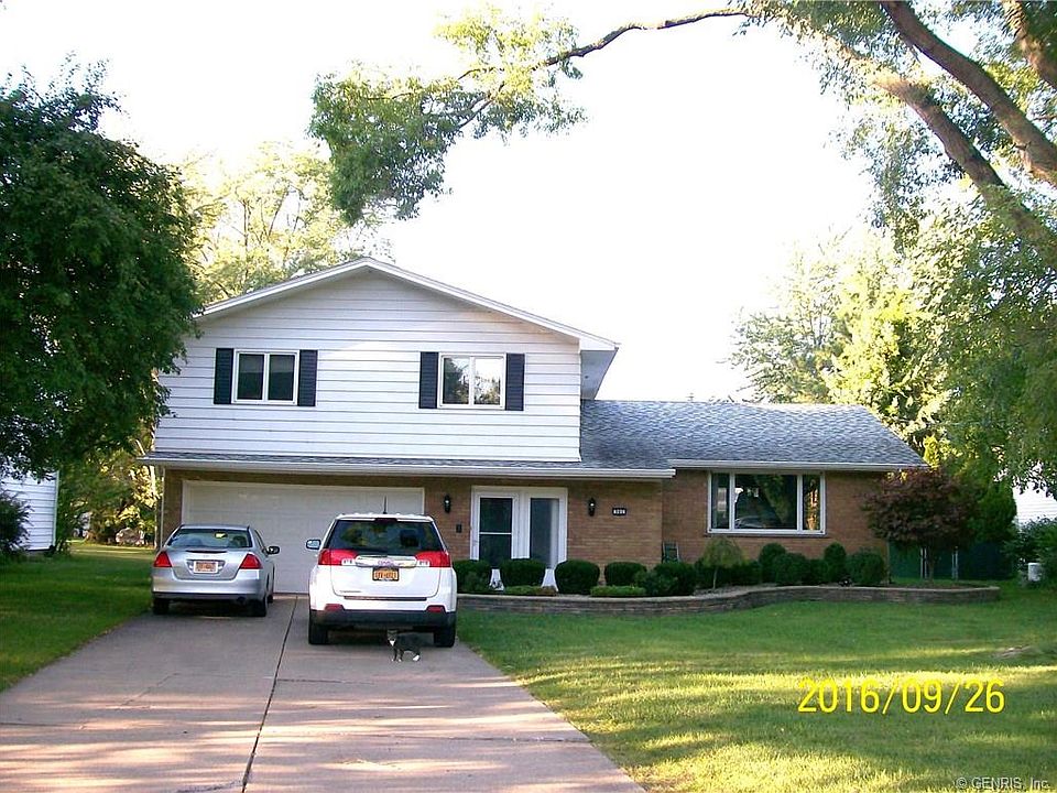 2nd image of 381 Howard Dr