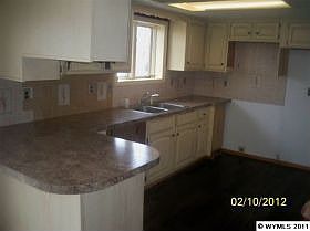 2nd image of 1554 Begonia St