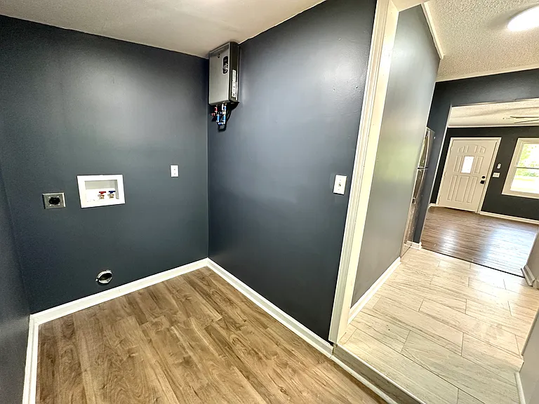 609 Quarry St — Photo 8