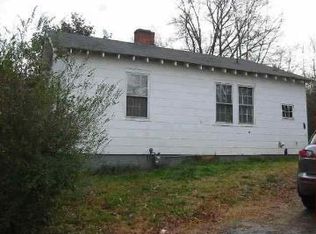 14 Lonsdale St, Seneca, SC 29678